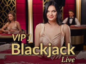 同饮庆功酒，瑞典进球功臣拉格比耶尔克赛后泼了瑞典首相一身香槟